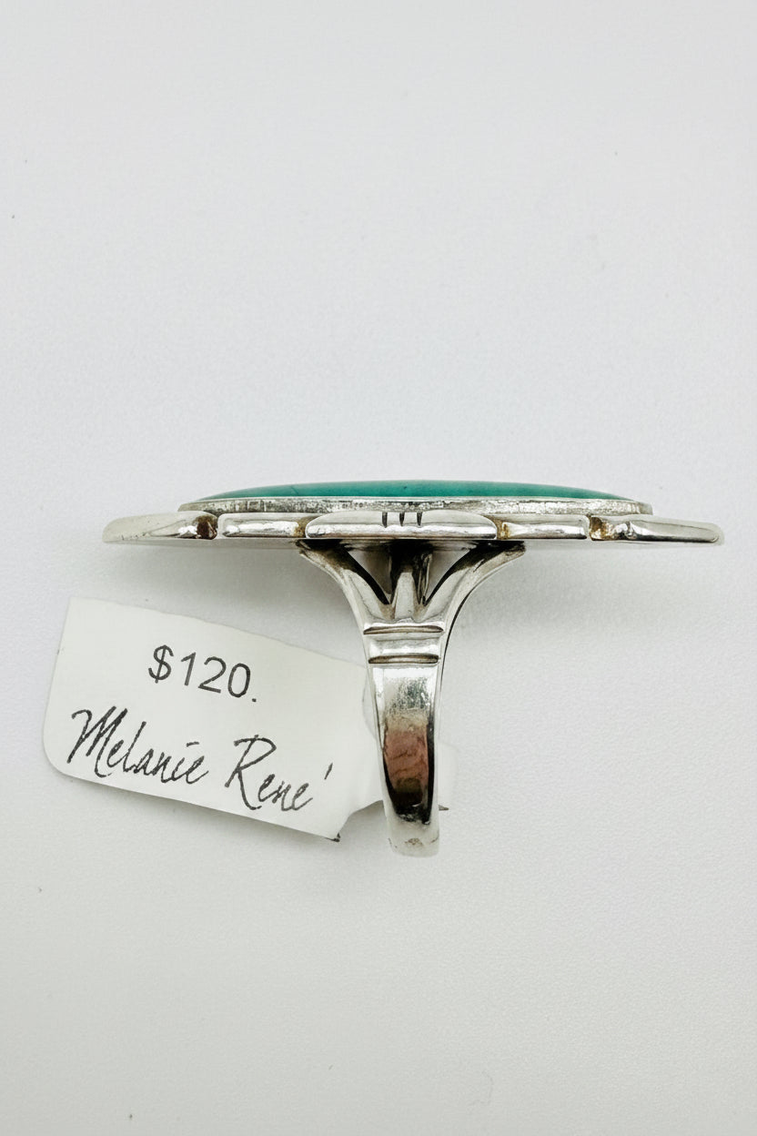 ESTATE: Sterling Green Stone Ring