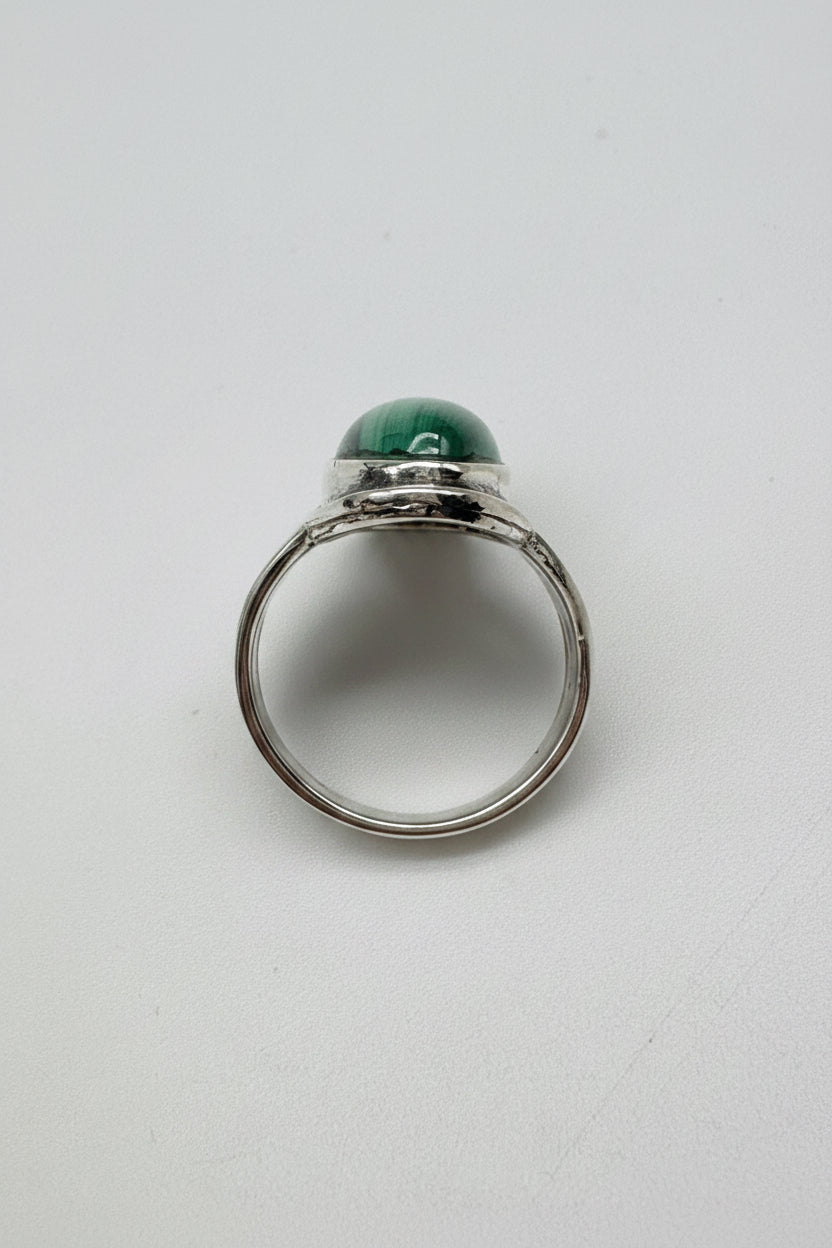 ESTATE: Sterling and Malachite Ring