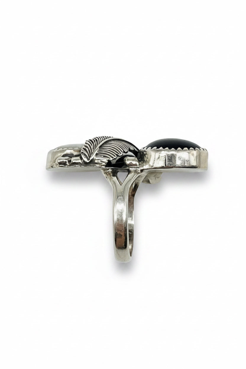 ESTATE: Sterling Mother of Pearl Ring